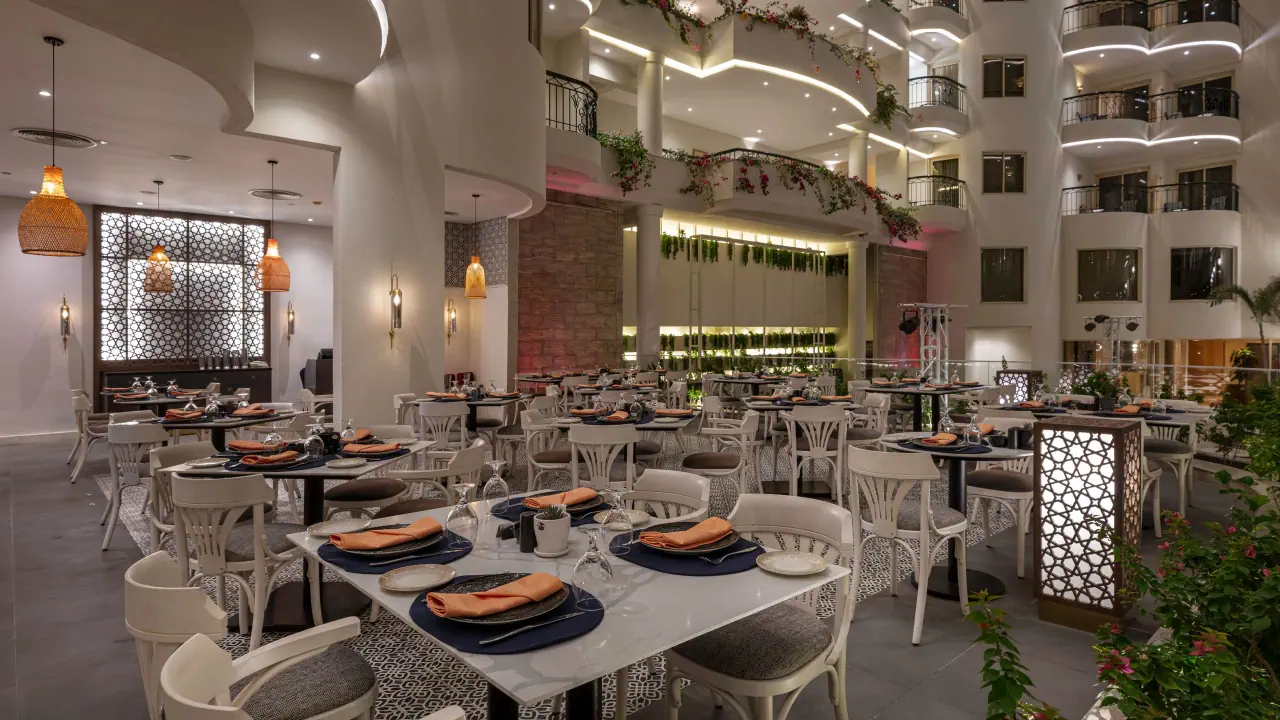 الفندق شتيجنبرجر نايل بالاس - الأقصر